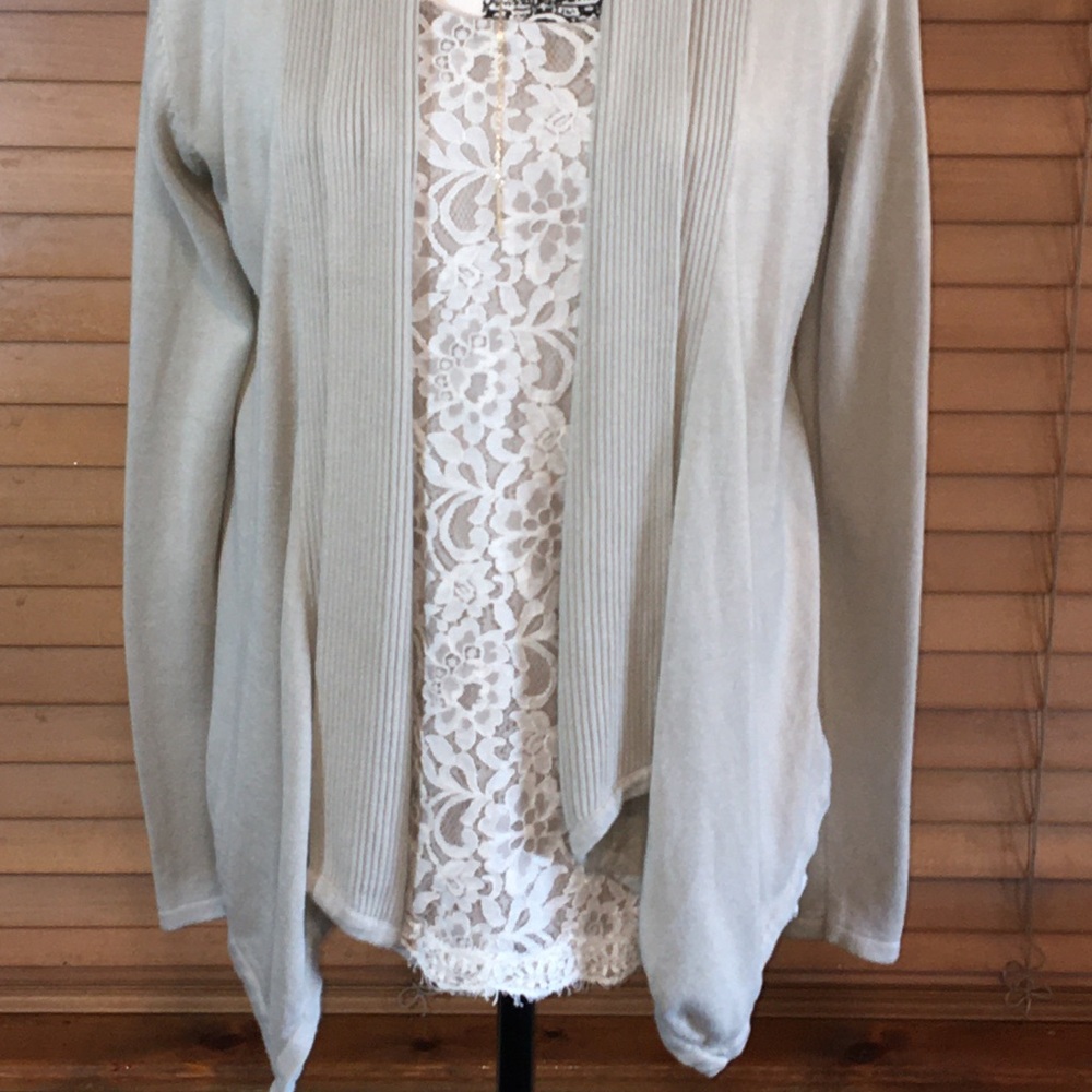 Cardigan by Fever... - Picture 7 of 8